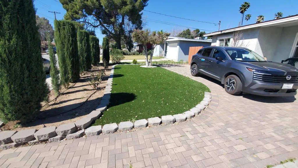 831 W George Street, Banning, California 92220 home-pic-2