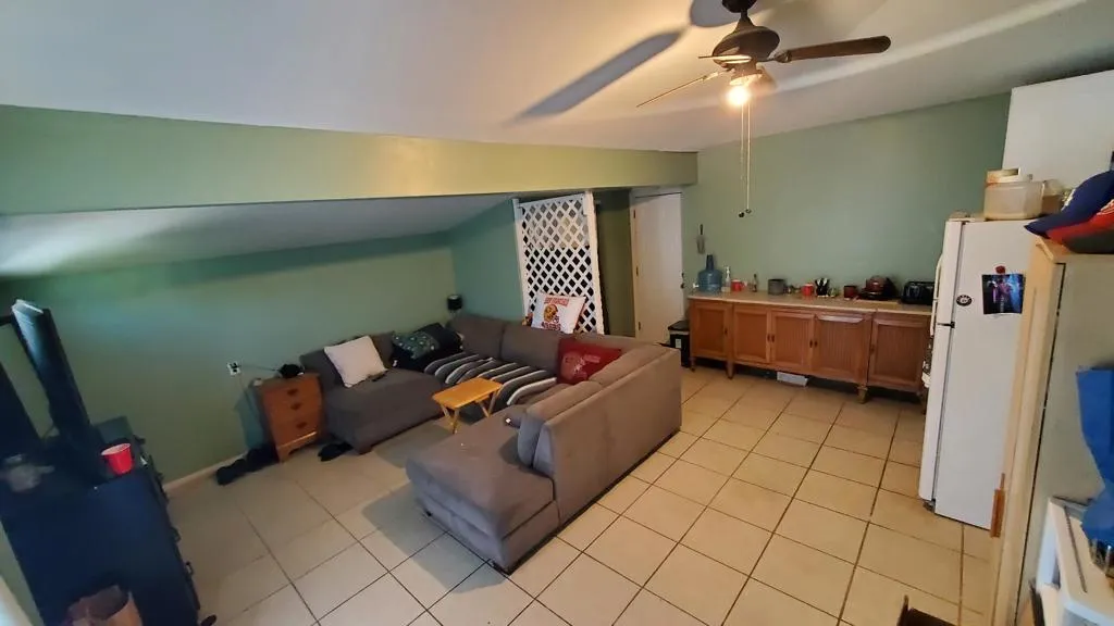 831 W George Street, Banning, California 92220 home-pic-20
