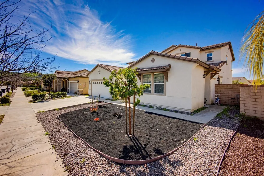 30097 Big Country, Menifee, California 92584 home-pic-2