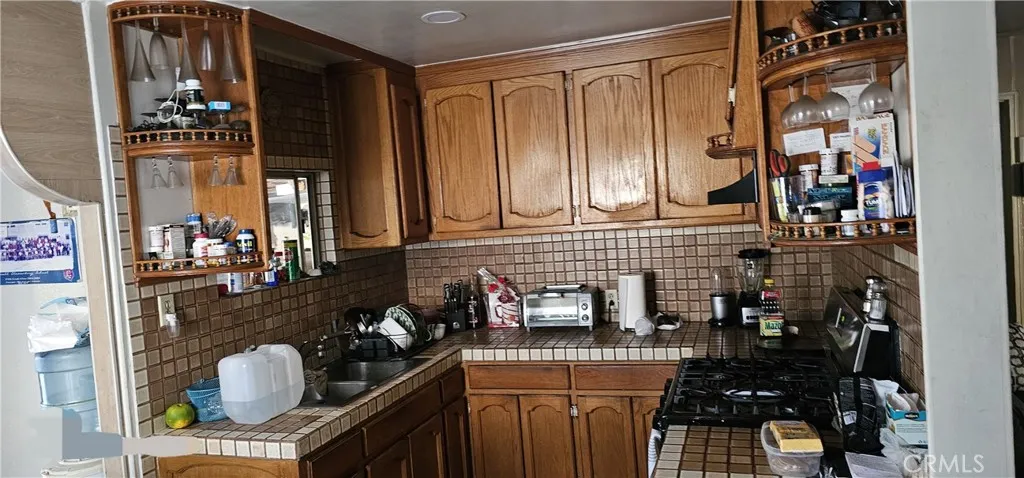 1134 W Chestnut, Santa Ana, California 92703 home-pic-29