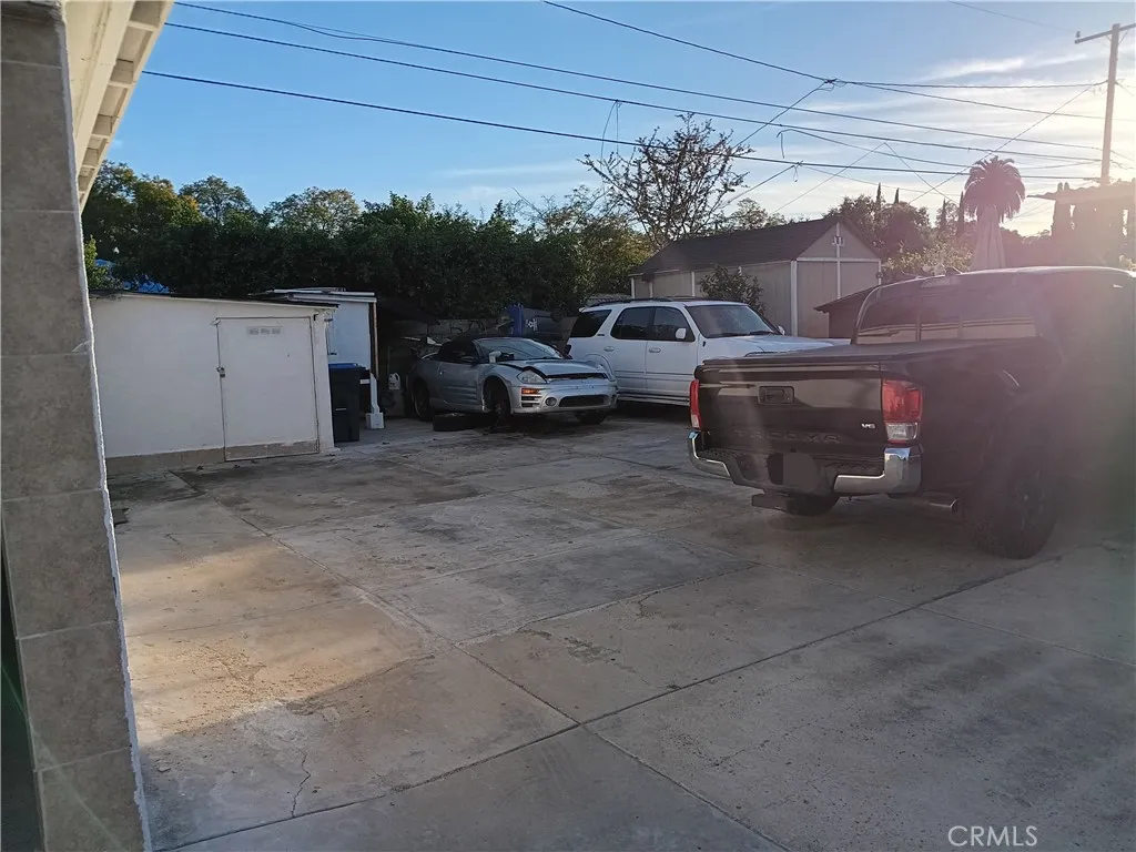 1134 W Chestnut, Santa Ana, California 92703 home-pic-7