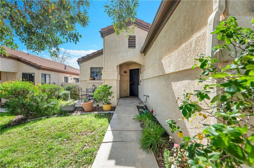 25915 Camino Juarez, Menifee, California 92585 home-pic-8