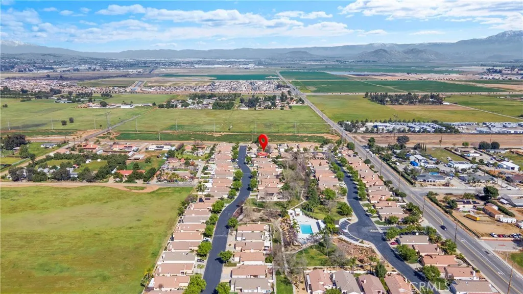 25915 Camino Juarez, Menifee, California 92585 home-pic-31
