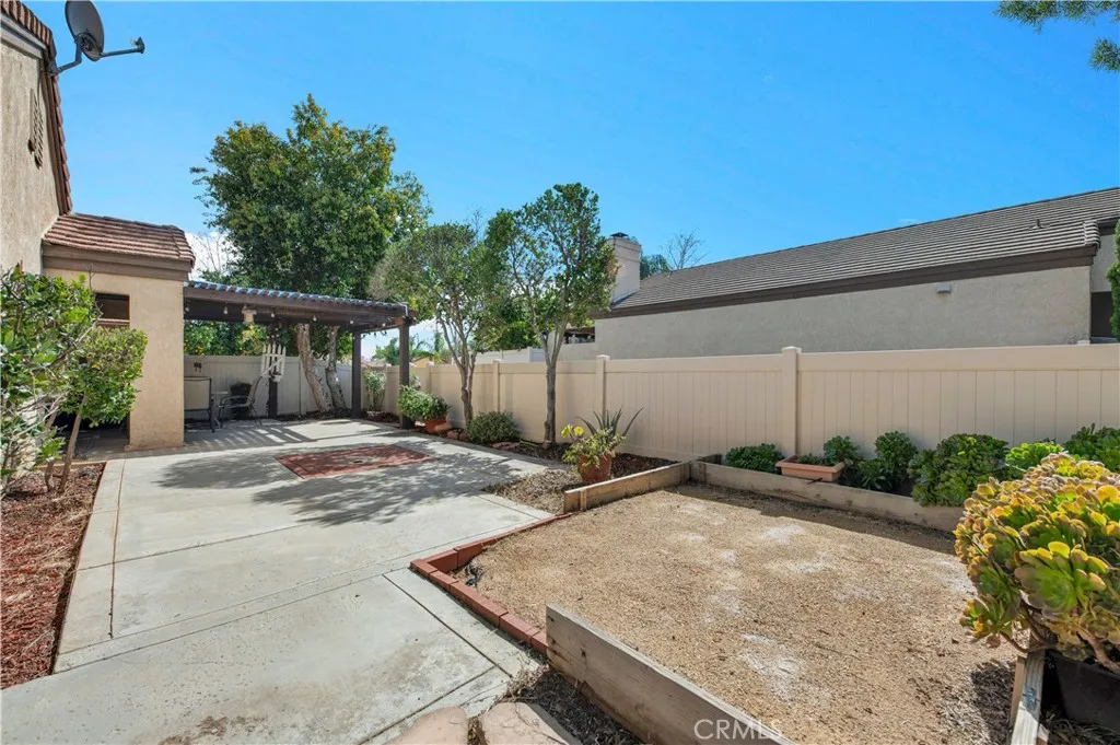 25915 Camino Juarez, Menifee, California 92585 home-pic-27