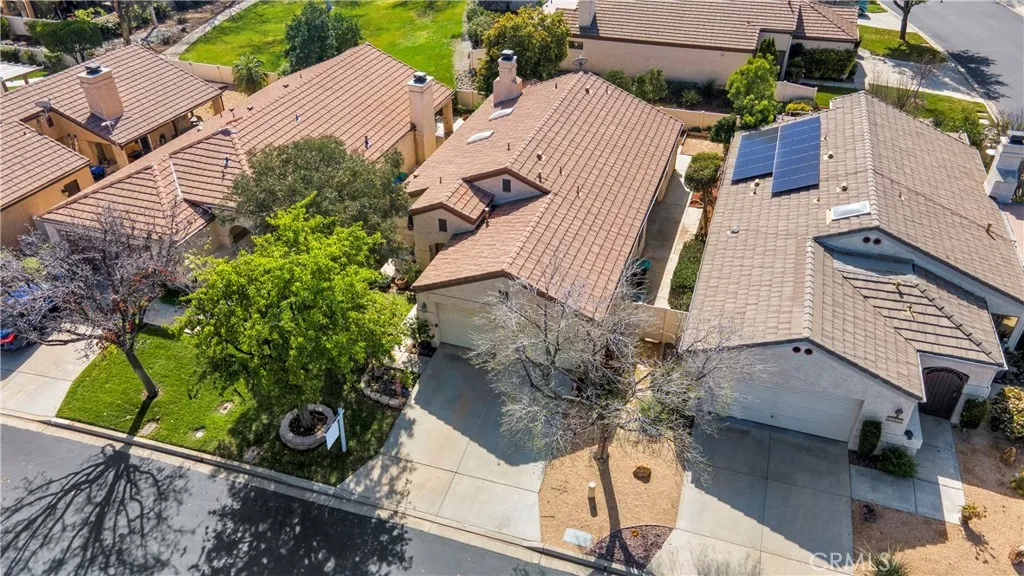 25915 Camino Juarez, Menifee, California 92585 home-pic-3