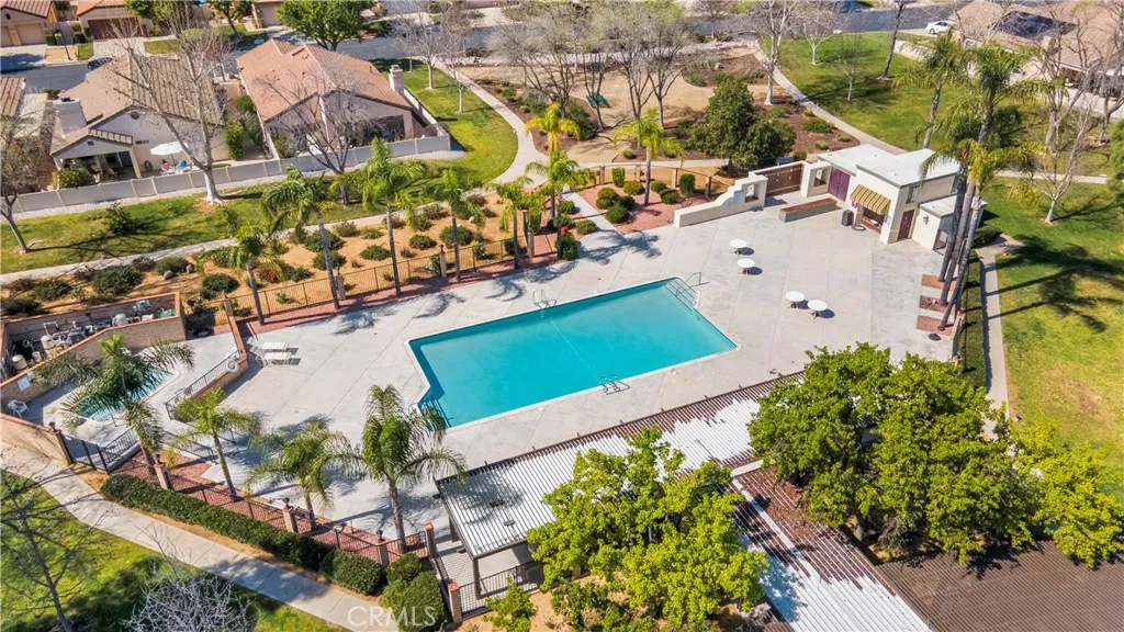 25915 Camino Juarez, Menifee, California 92585 home-pic-33