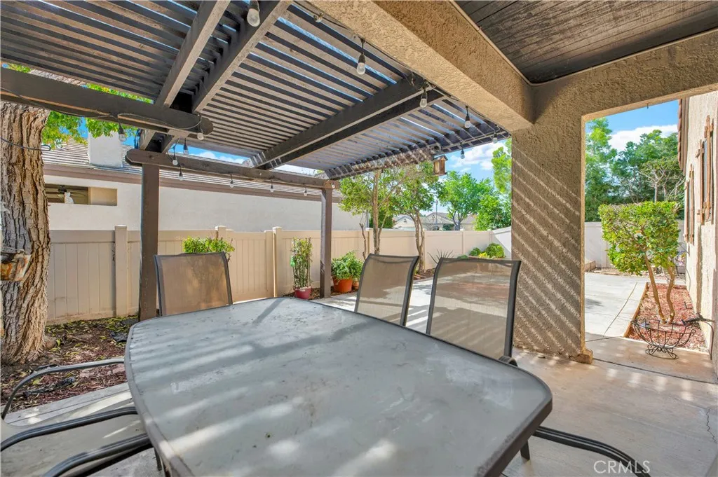 25915 Camino Juarez, Menifee, California 92585 home-pic-24