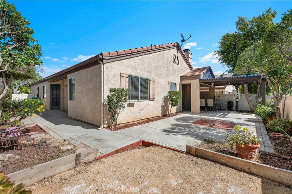 25915 Camino Juarez, Menifee, California 92585 home-pic-28