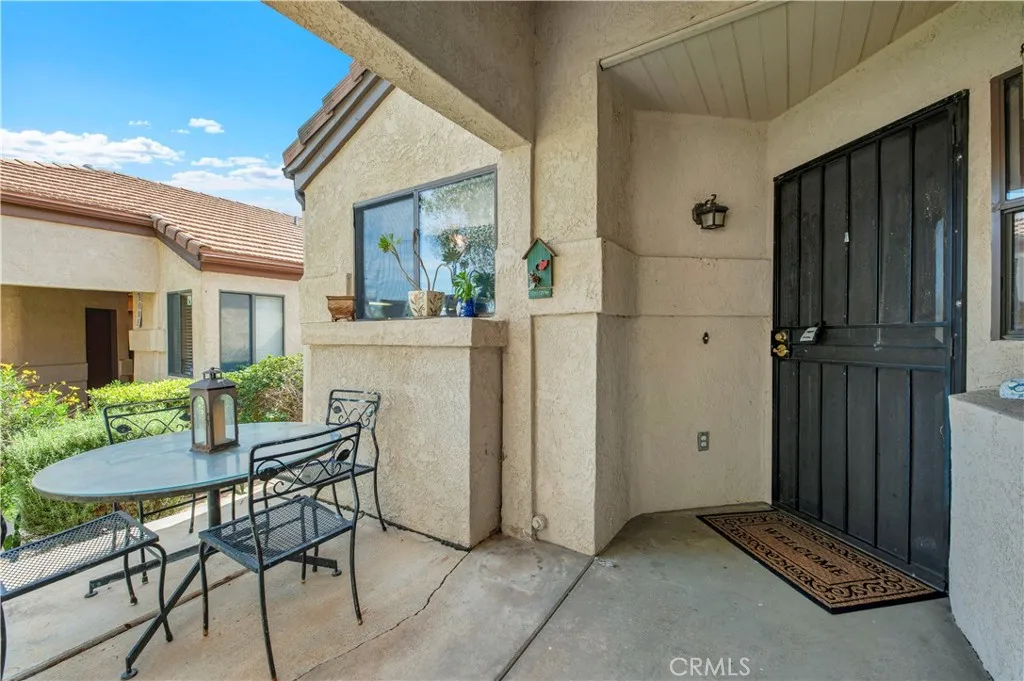 25915 Camino Juarez, Menifee, California 92585 home-pic-9