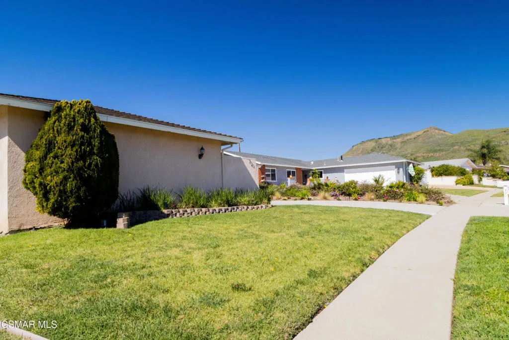 721 N Lois Avenue, Newbury Park, California 91320 home-pic-5
