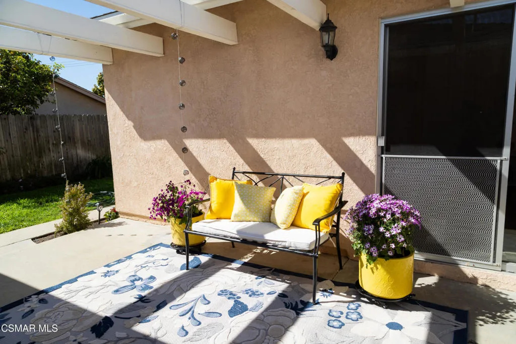721 N Lois Avenue, Newbury Park, California 91320 home-pic-11
