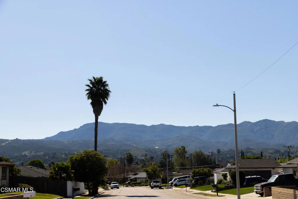 721 N Lois Avenue, Newbury Park, California 91320 home-pic-49
