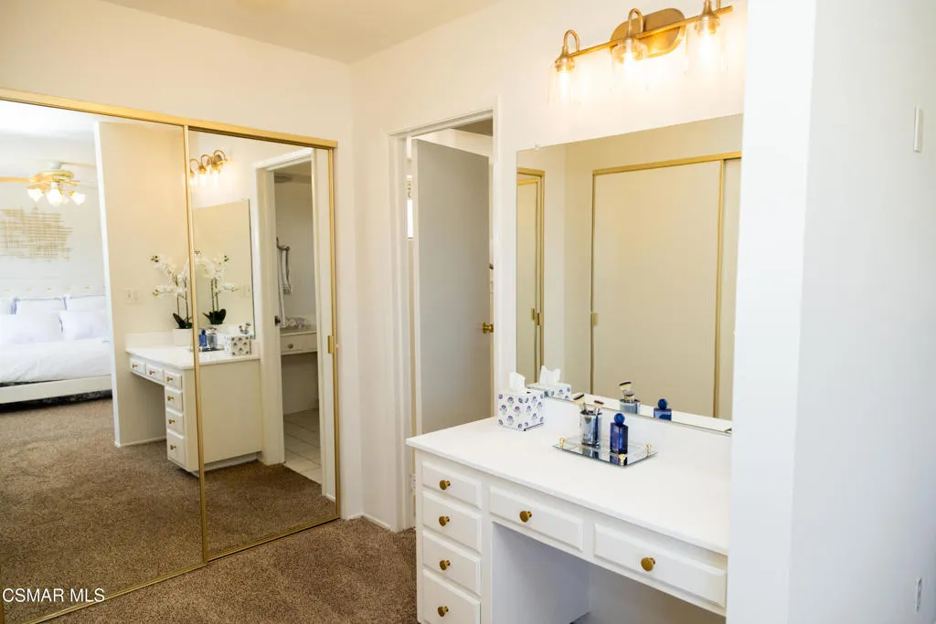 721 N Lois Avenue, Newbury Park, California 91320 home-pic-32