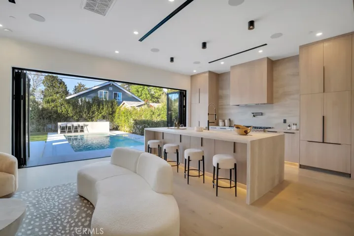 Kitchen/living room