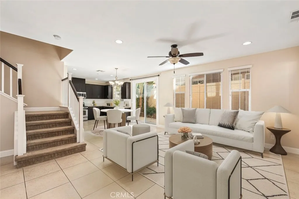 43082 Avenida Abril, Temecula, California 92592 home-pic-4