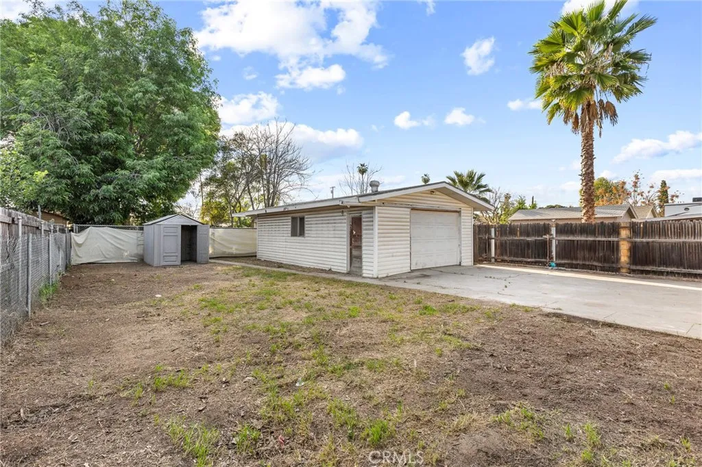 3914 Mckenzie, Riverside, California 92503 home-pic-18