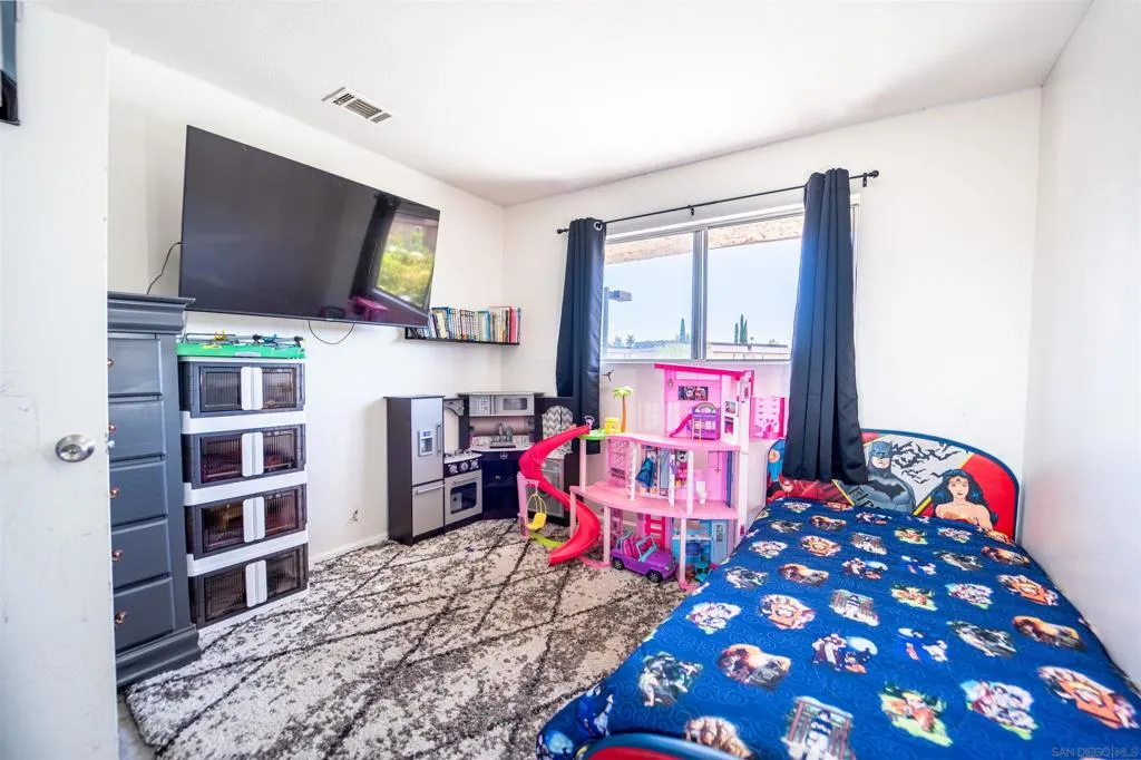 2121 E E Grand Ave 28g, Escondido, California 92027 home-pic-10