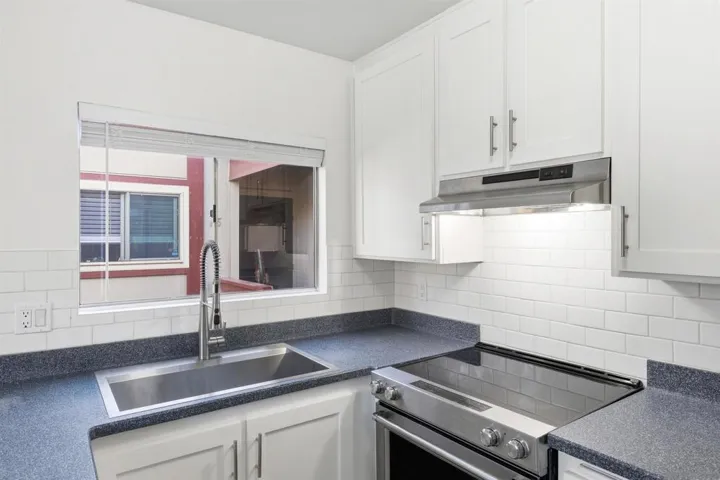 5432 Adobe Falls Rd 12, San Diego, California 92120