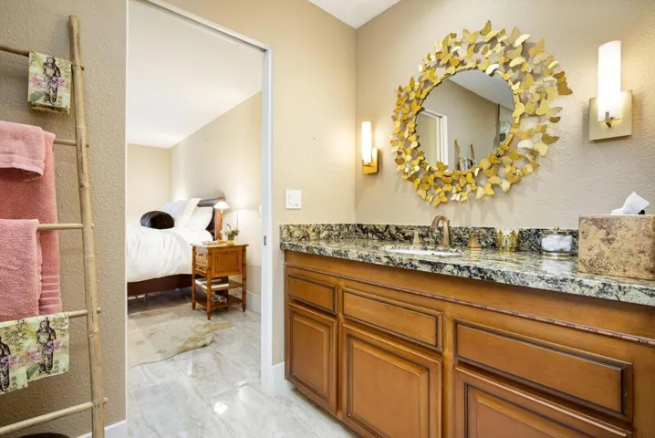 64-web-or-mls-CM_Briarcliff_OPMG_1124_06