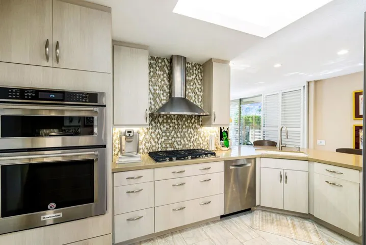 33-web-or-mls-CM_Briarcliff_OPMG_1124_03