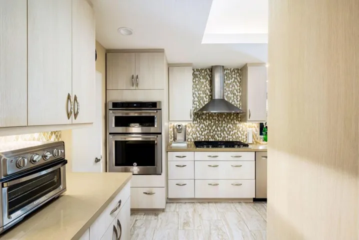 32-web-or-mls-CM_Briarcliff_OPMG_1124_03