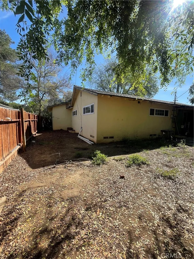 4060 Harrison Street, Riverside, California 92503 home-pic-14