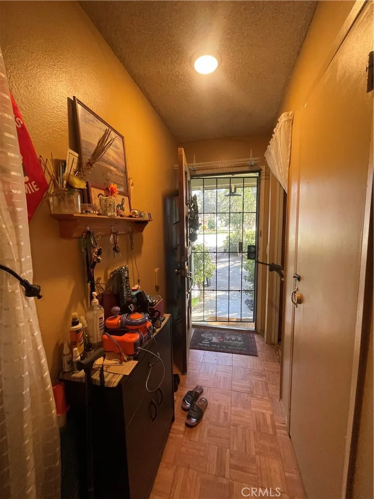 4060 Harrison Street, Riverside, California 92503 home-pic-28