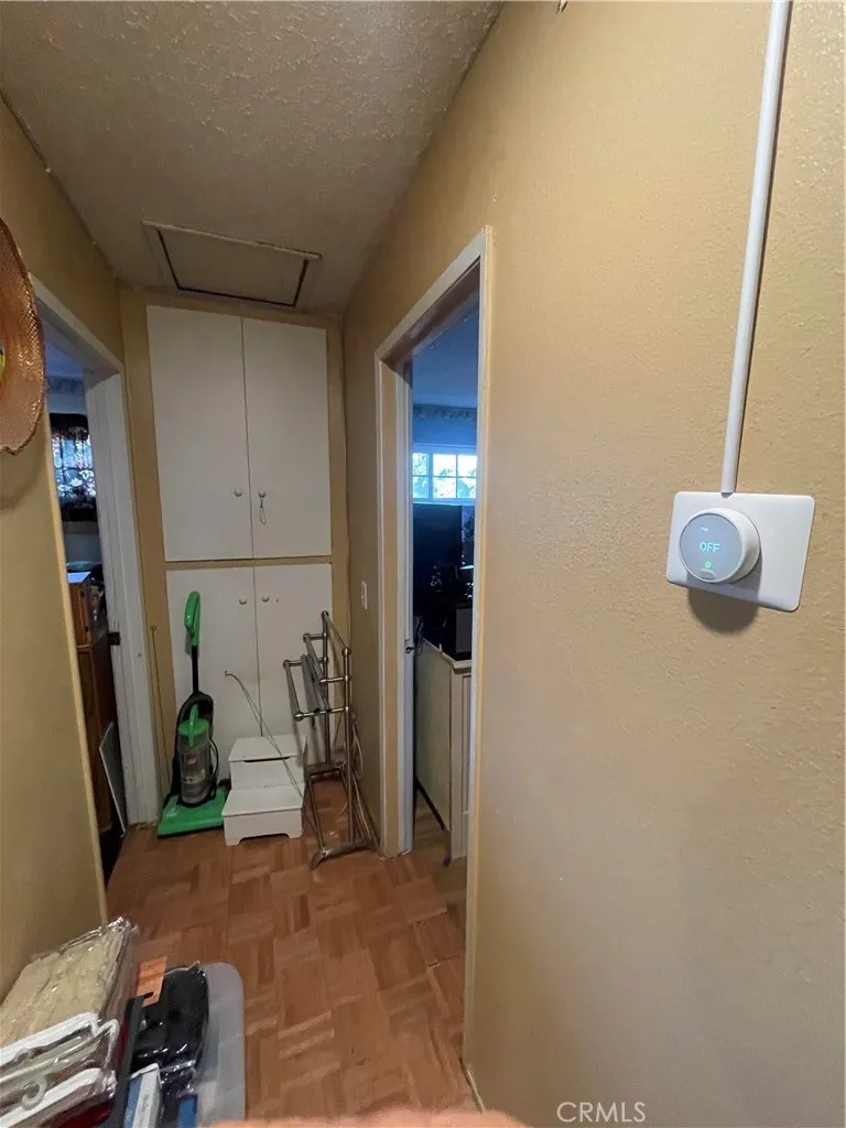 4060 Harrison Street, Riverside, California 92503 home-pic-43
