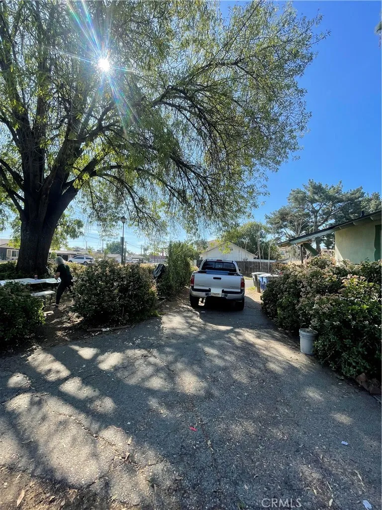 4060 Harrison Street, Riverside, California 92503 home-pic-9