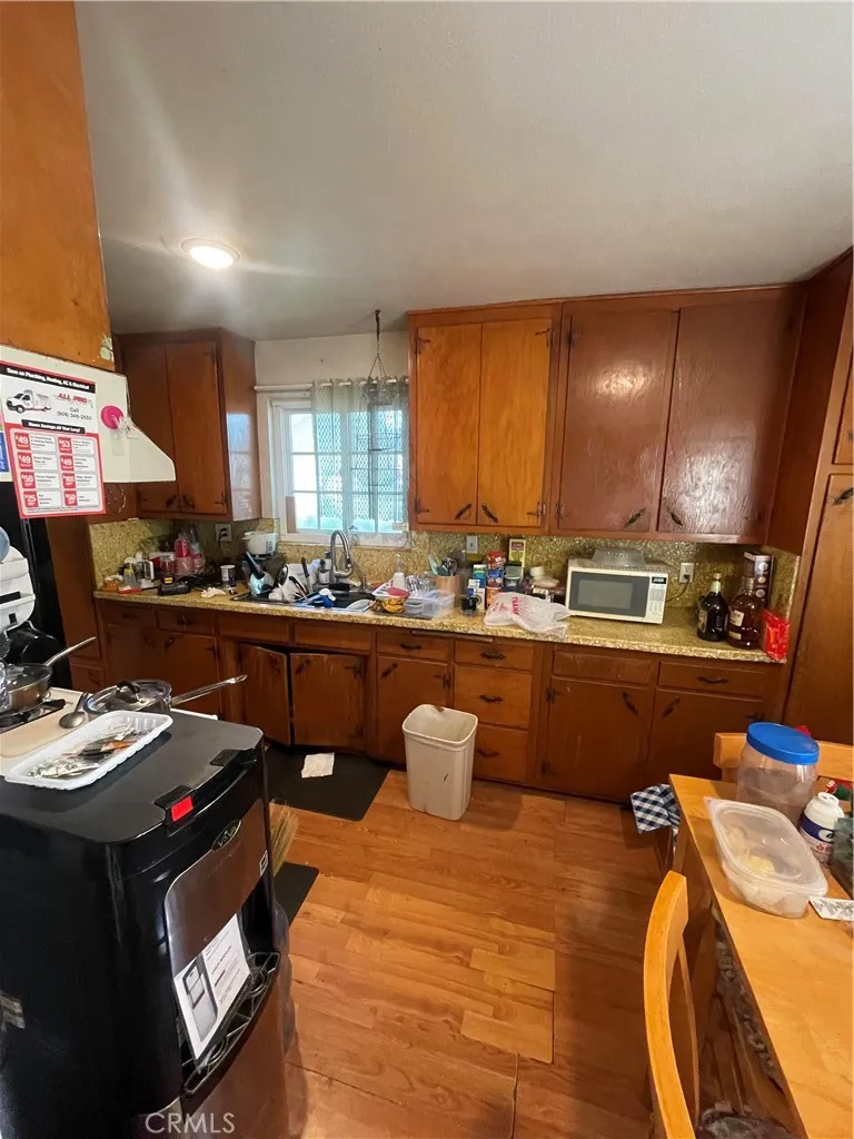 4060 Harrison Street, Riverside, California 92503 home-pic-25