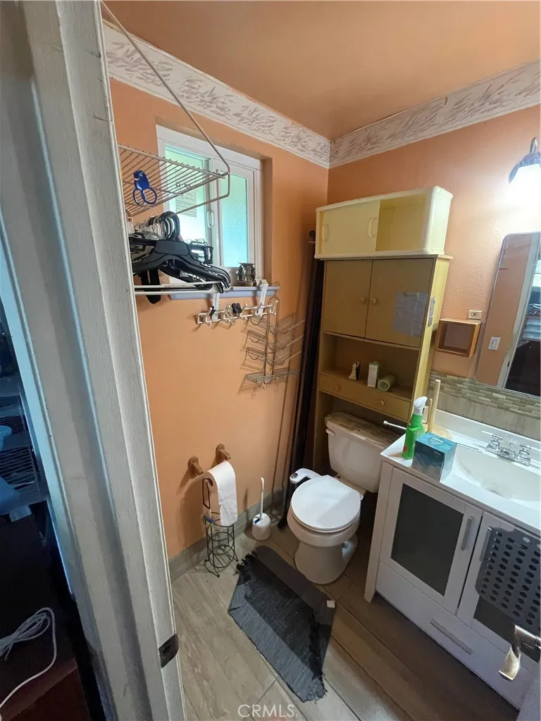 4060 Harrison Street, Riverside, California 92503 home-pic-36