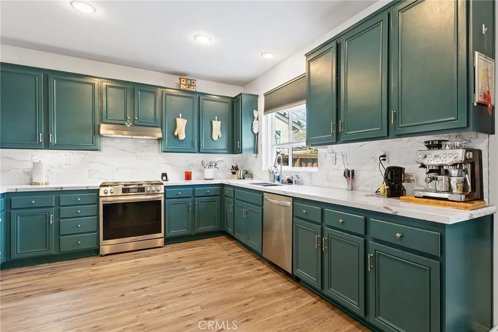 29772 Northshore, Menifee, California 92584 home-pic-14
