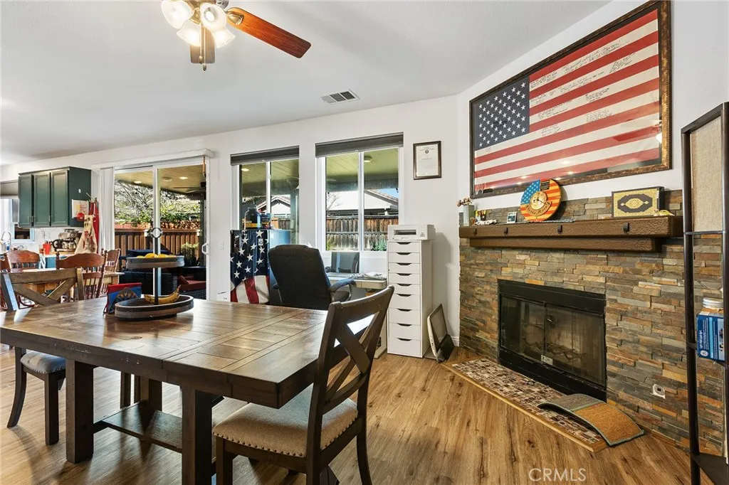 29772 Northshore, Menifee, California 92584 home-pic-20