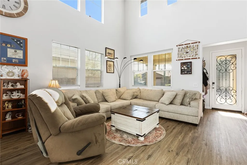 29772 Northshore, Menifee, California 92584 home-pic-8