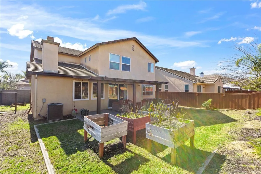 29772 Northshore, Menifee, California 92584 home-pic-40