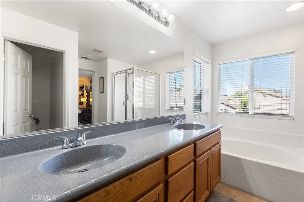 29772 Northshore, Menifee, California 92584 home-pic-29
