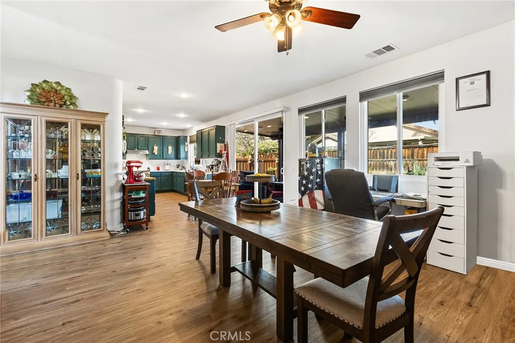 29772 Northshore, Menifee, California 92584 home-pic-19