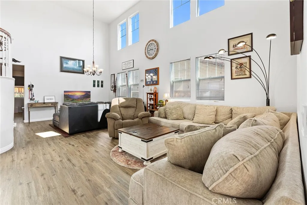 29772 Northshore, Menifee, California 92584 home-pic-9