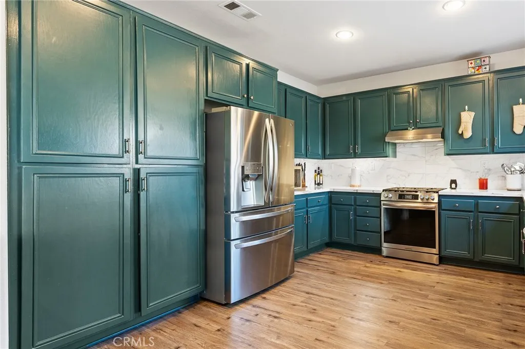 29772 Northshore, Menifee, California 92584 home-pic-15