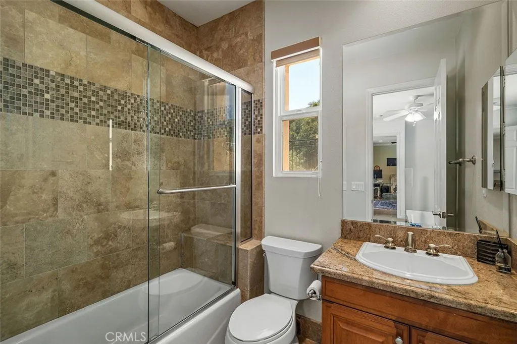 36505 Calle De Lobo, Murrieta, California 92562 home-pic-40