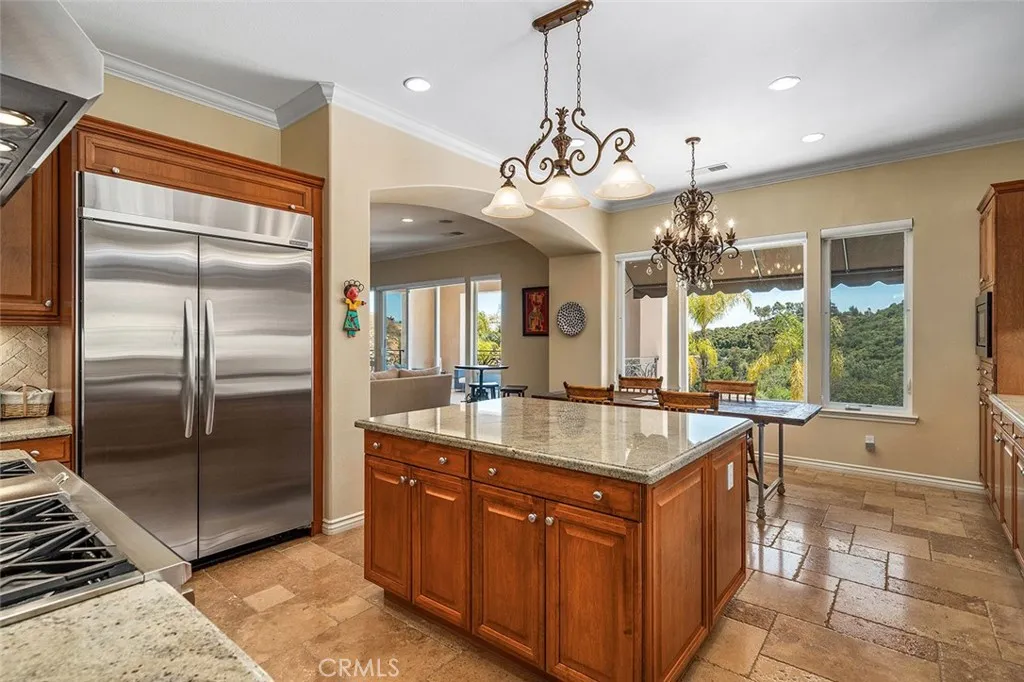 36505 Calle De Lobo, Murrieta, California 92562 home-pic-16