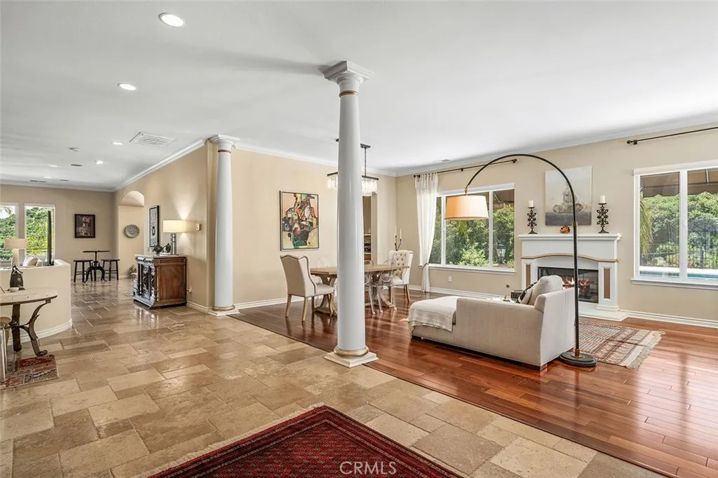 36505 Calle De Lobo, Murrieta, California 92562 home-pic-8