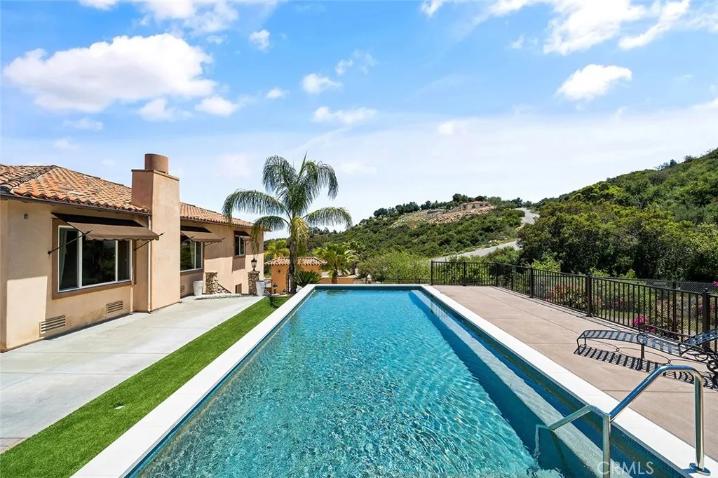 36505 Calle De Lobo, Murrieta, California 92562 home-pic-45