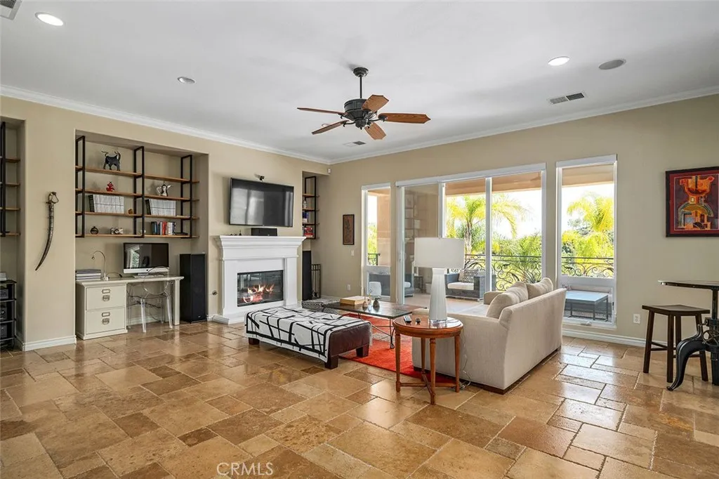 36505 Calle De Lobo, Murrieta, California 92562 home-pic-22