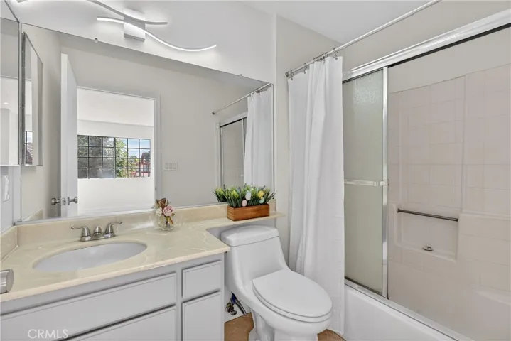 Bathroom #2