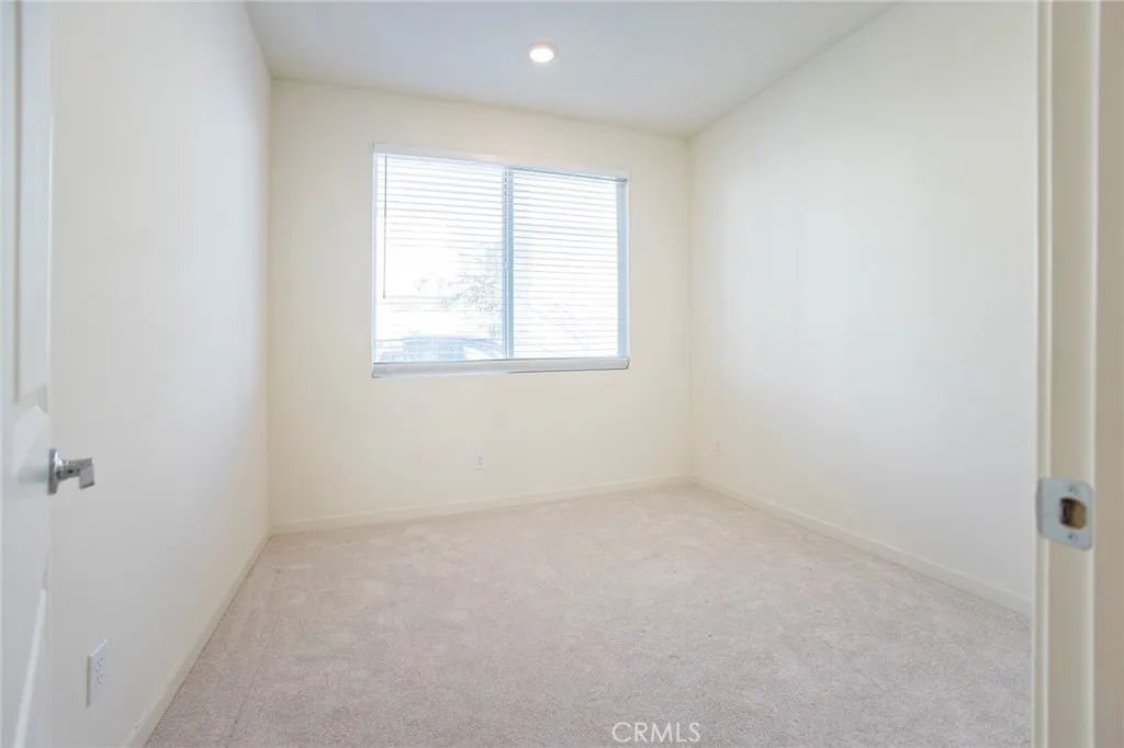 3672 S Brunswick Paseo, Ontario, California 91761 home-pic-16
