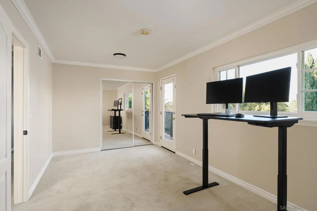 16462 Martincoit Rd, Poway, California 92064 home-pic-32