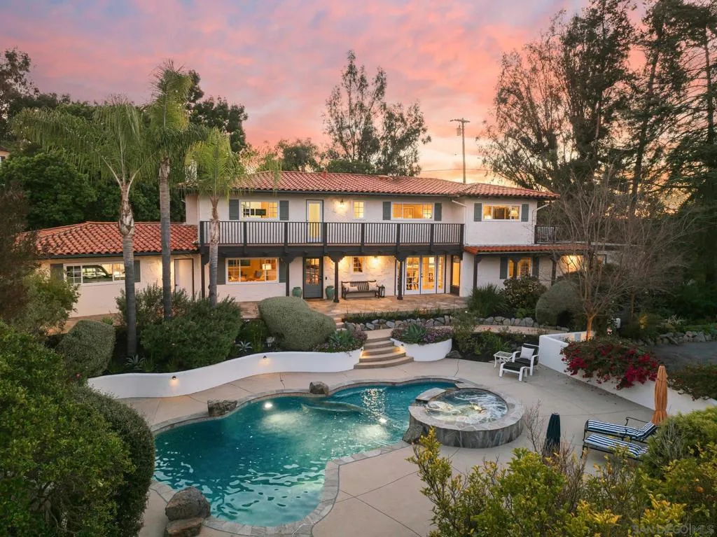16462 Martincoit Rd, Poway, California 92064 home-pic-1