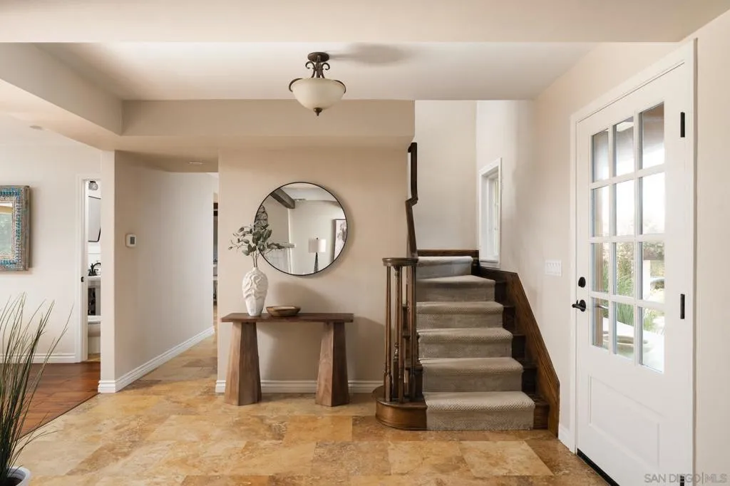 16462 Martincoit Rd, Poway, California 92064 home-pic-28