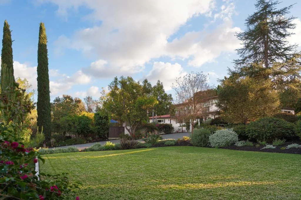16462 Martincoit Rd, Poway, California 92064 home-pic-42